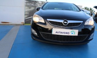 Opel ASTRA COSMO 1.7 CDTI